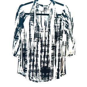 NWT Veronica M. Medium Off Shoulder Abstract Print Top Black & White